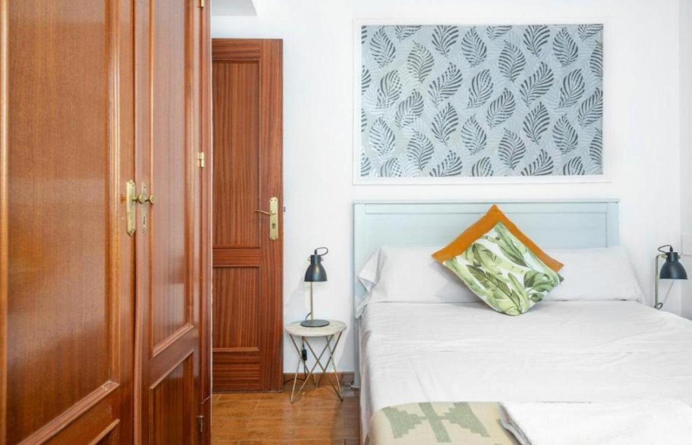 Amplio Apartamento En El Corazon De Sevilla Bagian luar foto