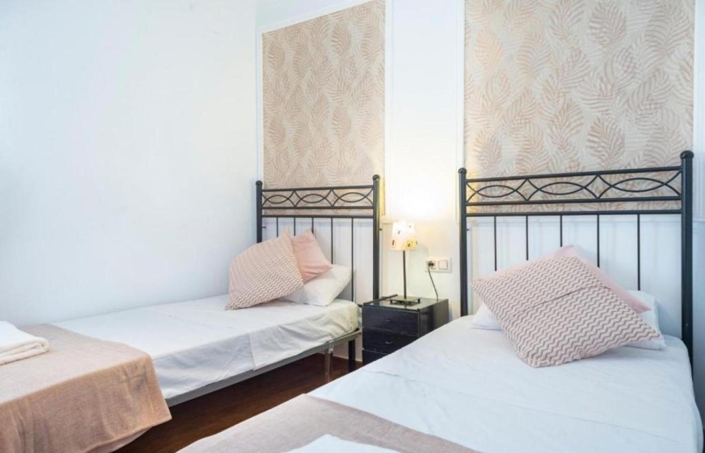 Amplio Apartamento En El Corazon De Sevilla Bagian luar foto